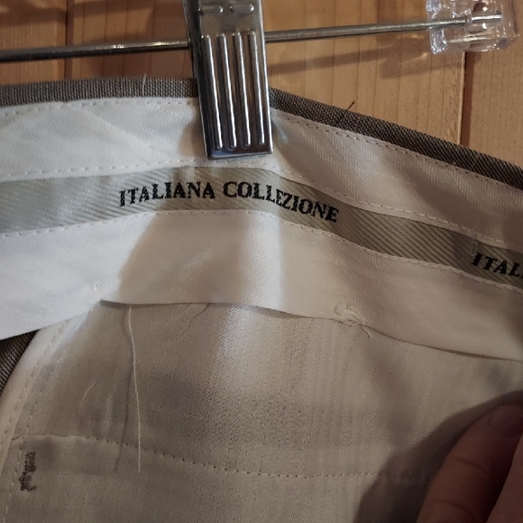 VINCI Italiana Collezione Men's Gray W/ white Pin Striped Squares, Pleated Pants - Picture 10 of 12